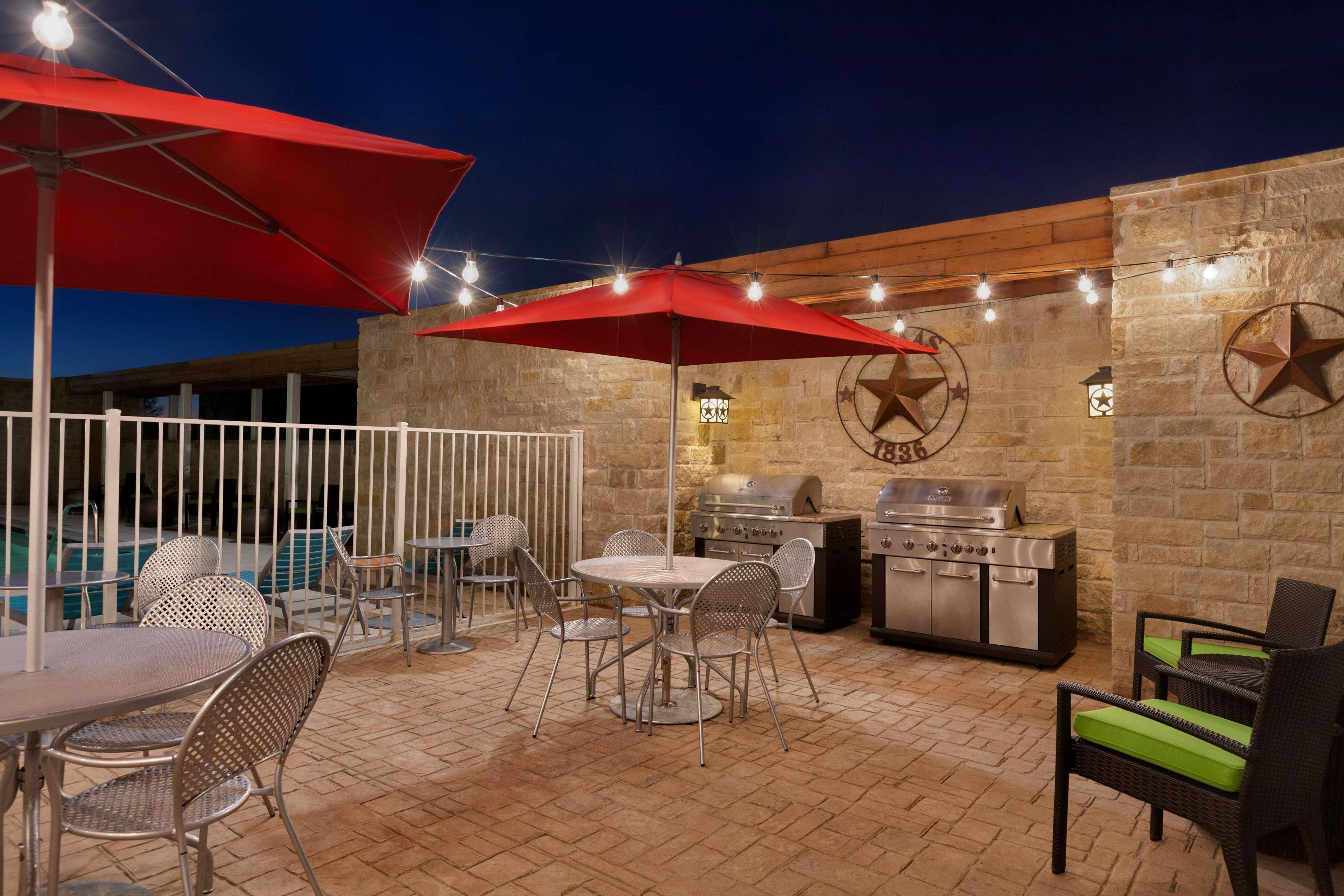 Home2 Suites By Hilton Lubbock Buitenkant foto